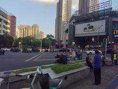 -华熙PARTY匯·量贩KTV(华熙LIVE·528店)