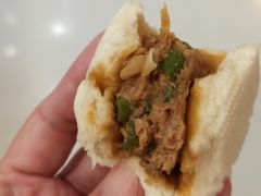 -白玉兰食品甜凤店(合生汇店)
