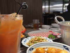 -禄婶鸡煲·打边炉