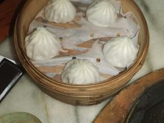 鸡汁杭州小笼-桂满陇·景观餐厅(新世界店)