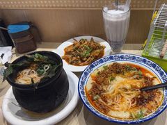 -云南李记罐罐米线饵丝小吃(汉中门金鹰店)