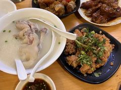 -明红蹄花(糍粑店街店)