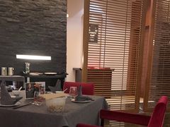 -粤尚腾香居中餐厅(首都机场希尔顿店)