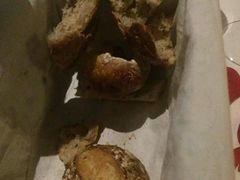 -西沃古尔·拉姆古兰爵士国际机场