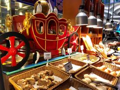 -帝企鹅自助餐厅•儿童岛•真企鹅(长隆企鹅酒店)