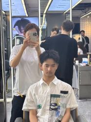 -藤野造型烫发染发