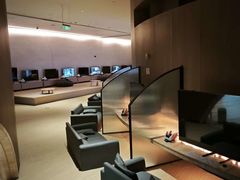 -涨巢·潮玩水疗局