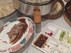 -梅利汴京烤鸭•开封豫菜地标店(东大街店)