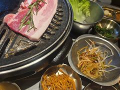 -牧童禧肉社·韩国炭火烤肉店(中粮祥云小镇创始店)
