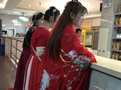 -奔马滚轴溜冰场