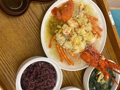 -雪梅月子中心(华侨城店)