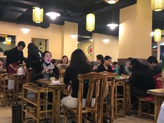 大堂-东镇老火锅(长春路首店)