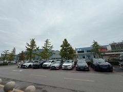 -燕莎奥特莱斯购物中心