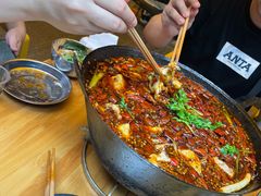 -鸿顺老铁锅美蛙鱼府(解放碑店)
