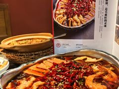 -青红之间·新派融合川菜(慈云寺店)