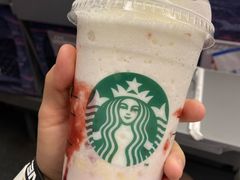 -星巴克(广州南站A18检票口楼上)