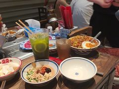 -袁山山重庆火锅(丈八北路店)