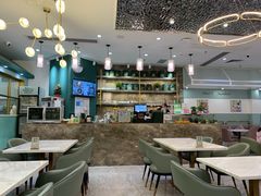 -丽莎沙拉轻食餐厅(国贸店)