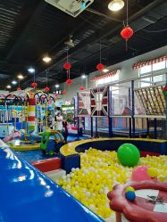 -开心哈乐亲子乐园(东森时尚百货店)