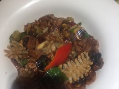 -刘胖子家常菜·蹄花焖藕(兴业店)