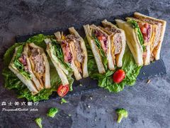 牛肉总汇三明治-Thanks美式餐厅(汉堡咖啡店)