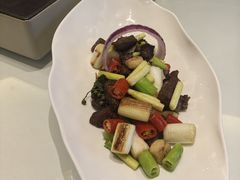 -绫罗岛海鲜私房菜(鸭绿江边店)