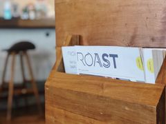 -ROAST coffee & eatery