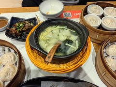 -馋三尺蟹粉小笼(人民广场店)