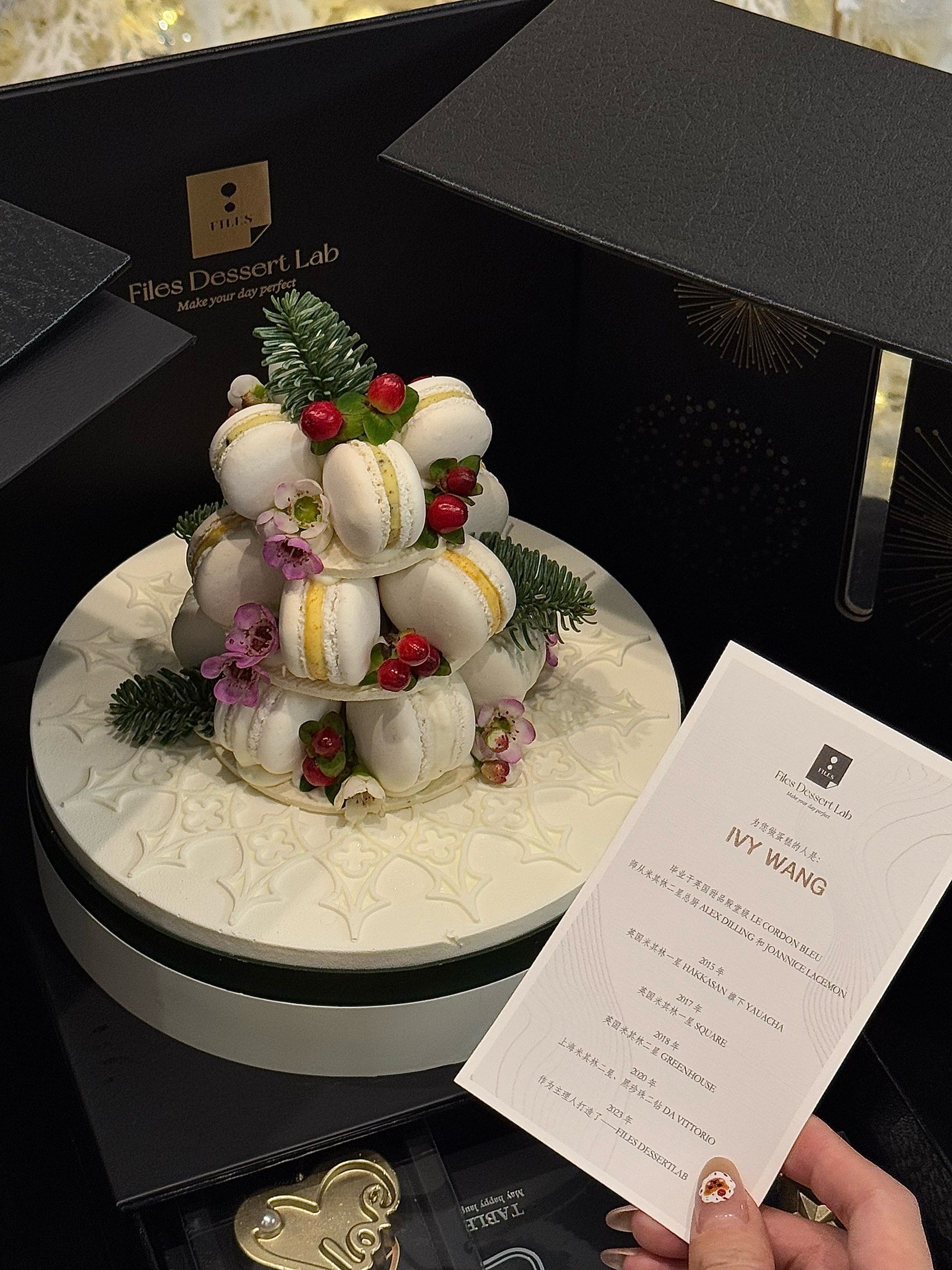 
#上海#上海蛋糕#生日蛋糕#慕斯夹心蛋糕#甜品脑袋