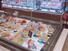 -巴黎贝甜(大宁国际商业广场店)
