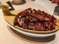 -八府香鸭·啫啫煲(华山路店)