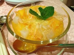榴莲芒果甜品-囍凤楼·粤菜·点心·火锅(温特莱店)