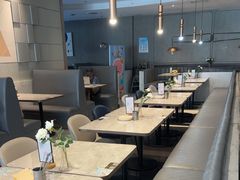 -必胜客(漕宝路店)