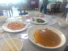 -青海特色美食小炒炕锅牦牛肉火锅