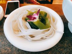 武隆笤粉-小天鹅火锅·一线江景洪鼎旗舰店(洪崖洞店)