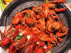 -肥肥虾庄·金牌油焖大虾(沙湖店)