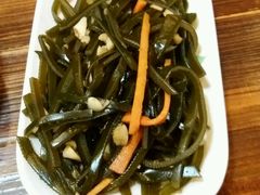 凉拌海带-万和春排骨砂锅米饭(湖北路店)