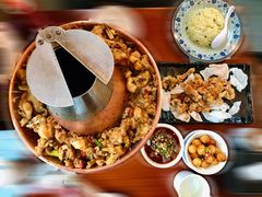 炭火芋儿蛙锅-炉小二铜锅牛蛙•川湘菜(三里屯店)