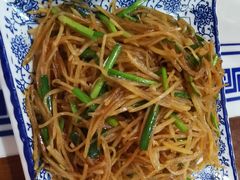 家常土豆丝-京氣春饼(机场店)