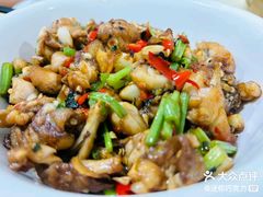 -笨罗卜浏阳菜馆(太平街店)