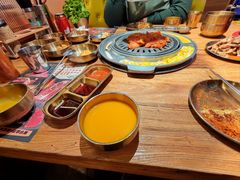 -首尔朴宝·炭火烤肉(五角场店)