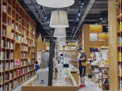 -百新书局(尚悦湾店)