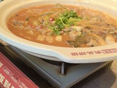 -魏铭鱼头捞饭(晋阳路店)