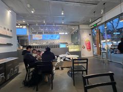 -喜茶(上海打浦桥日月光gelato lab+店)