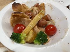 -刀叉遇上筷子中西融合餐厅(和平店)