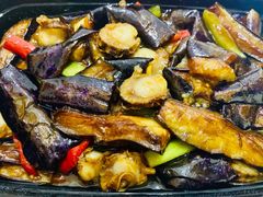 茄子烧贝仔-添福来墨鱼饺子 · 海鲜东北菜(大连星海·黄浦路店)