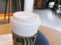 -星巴克臻选(上海虹桥新天地三店)