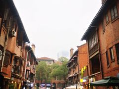-黎黄陂路街头博物馆