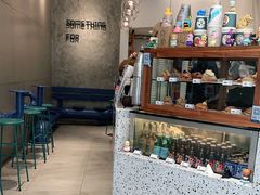 零售区-Something For(中洲湾店)