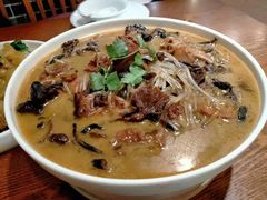 小鸡炖蘑菇粉条-李老哈·东北菜(宋园路店)